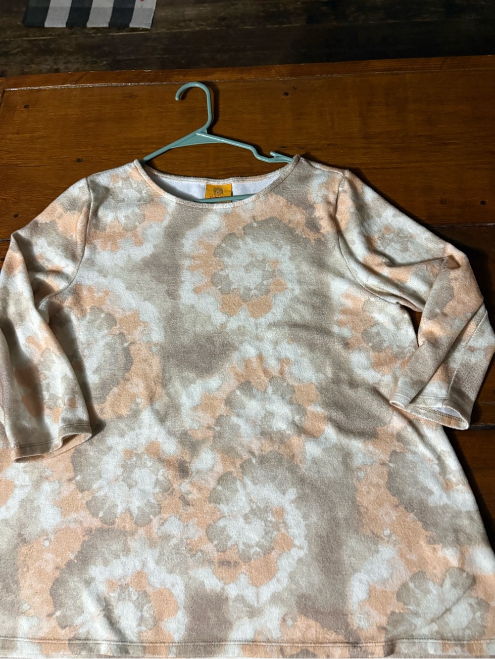 Ruby Rd. Peach and Cream Tie-Dye Tunic Top